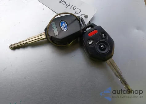 2015 Subaru Outback 2.5I Premium z USA, uszkodzony, nr VIN 4S4BSACC8F3214607